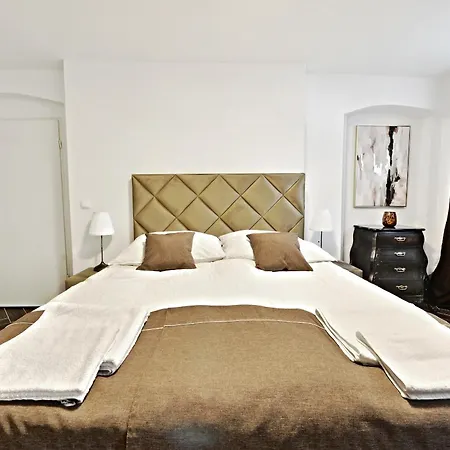 Lux Apartamento *