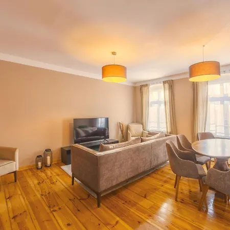 Lux Apartman *